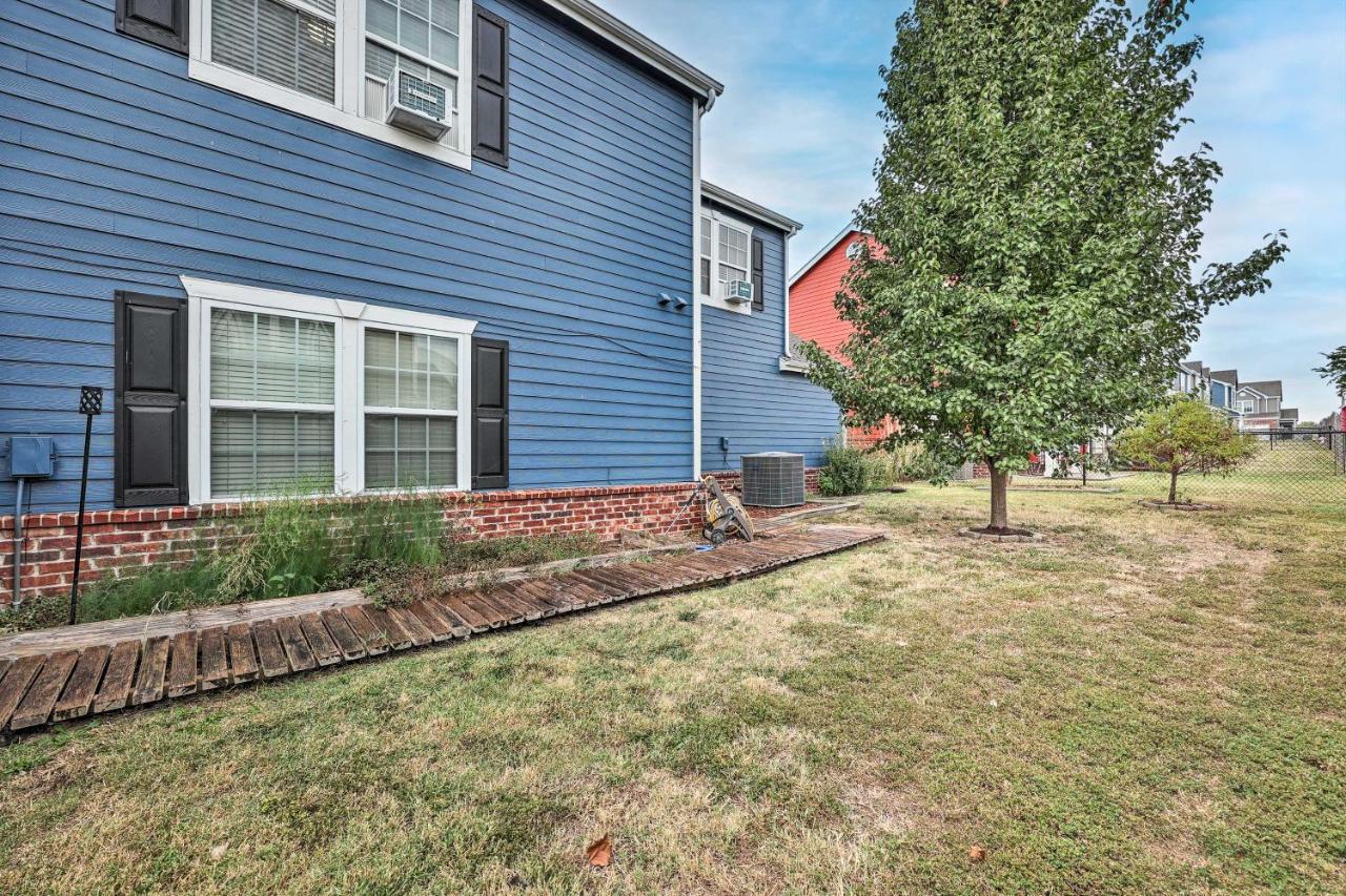 Inviting Afton Townhome With Hot Tub, Walk To Lake! Eksteriør billede