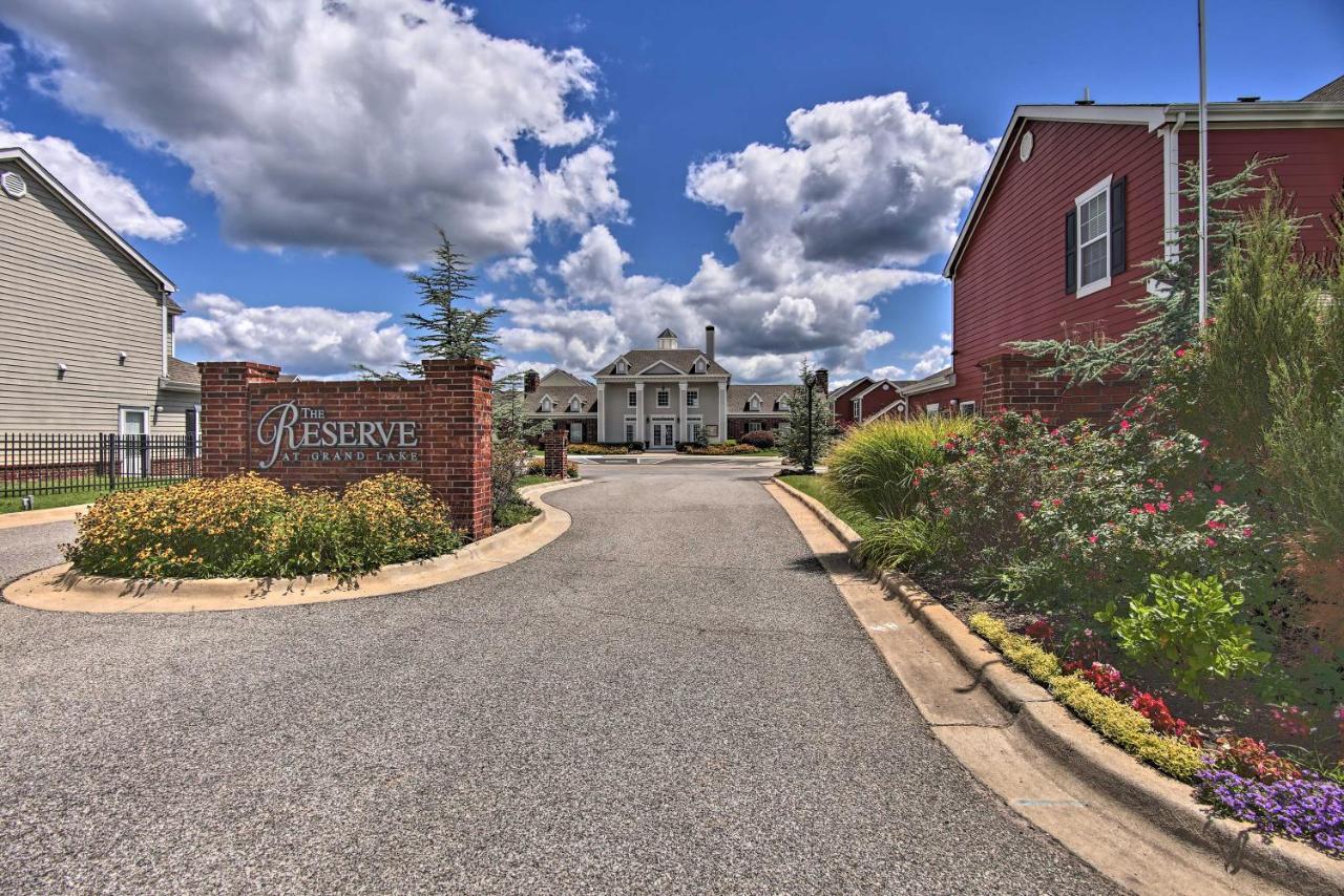 Inviting Afton Townhome With Hot Tub, Walk To Lake! Eksteriør billede