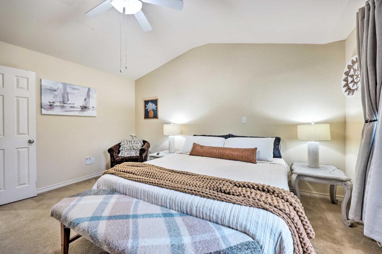 Inviting Afton Townhome With Hot Tub, Walk To Lake! Eksteriør billede