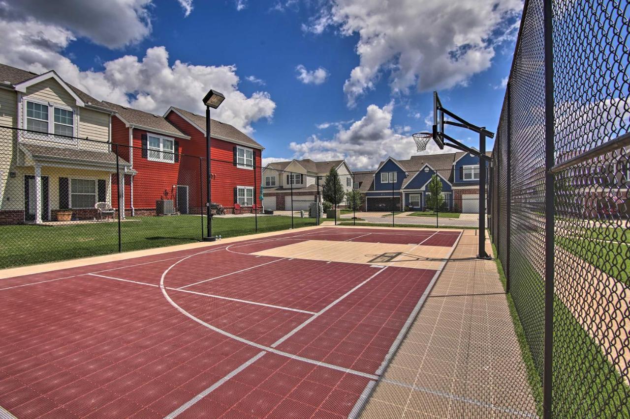 Inviting Afton Townhome With Hot Tub, Walk To Lake! Eksteriør billede